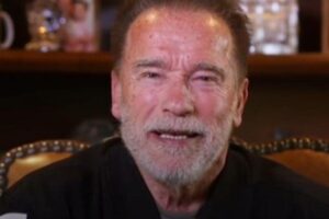 Arnold Schwarzenegger pediu o fim da guerra entre a Ucrânia e Rússia