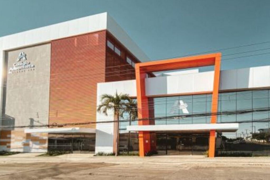 Pai é denunciado após ameaçar criança que brigou com a filha na escola