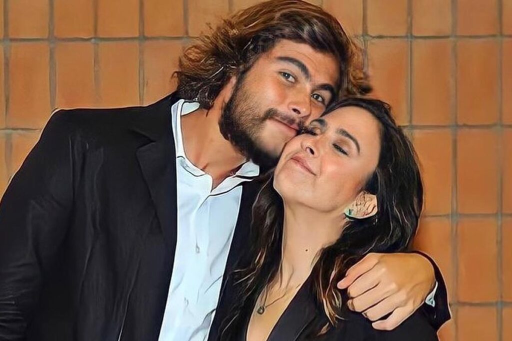 Fotos publicadas por Veras, onde as crianças brincam