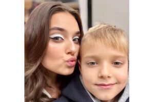 Veronika Didusenko na coletiva de imprensa internacional, realizada em Londres