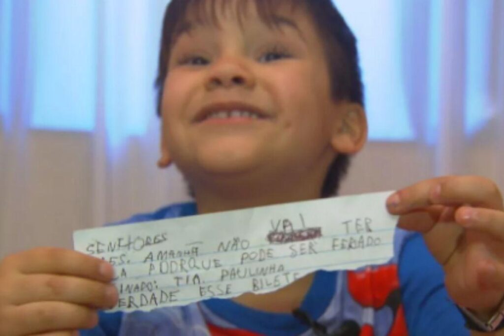 Mãe que recebeu carta com “é verdade esse bilhete” conta que o filho nunca mais tentou mentir para ela