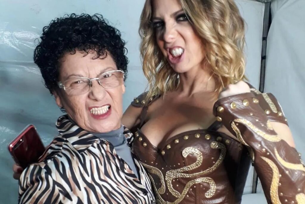 Sheila desabafou sobre a morte da mãe por meio de uma publicação na rede social