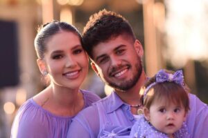 Bolo de aniversário de 1 ano de Maria Alice tem 5 andares e decoração impecável: veja os detalhes