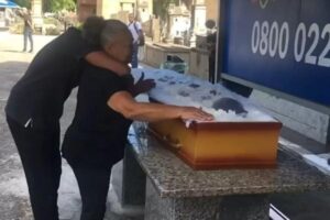 A jovem foi morta a tiros em uma operação policial no Rio de Janeiro