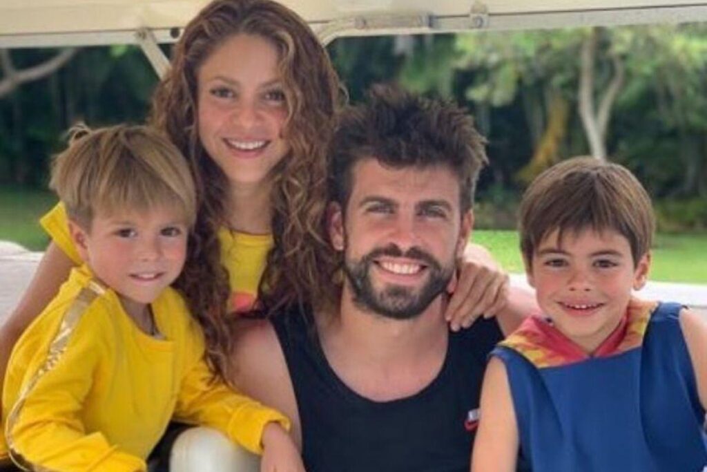 Shakira e Piqué com os filhos, Milan e Sasha