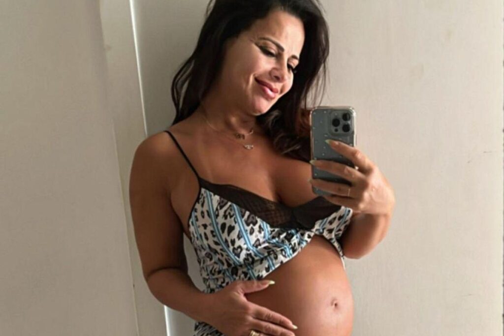 Viviane Araújo contou detalhes sobre a gestação