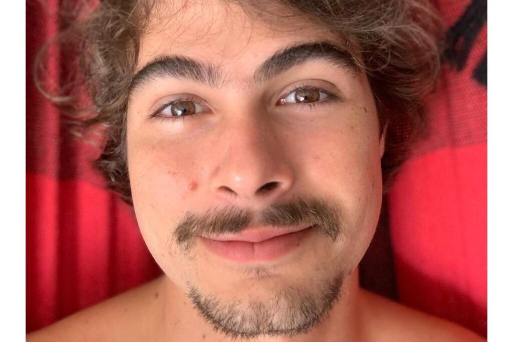 Em registro, Tata Werneck protagoniza momento de carinho com a filha Clara Maria, e é elogiada por Rafa Vitti