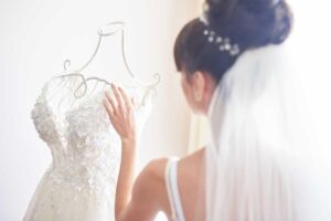 Noiva cogita cancelar a festa de casamento após saber da aposta