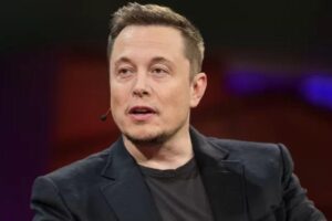 Errol Musk, pai de Elon, diz que o empreendedor não é o maior orgulho de sua família
