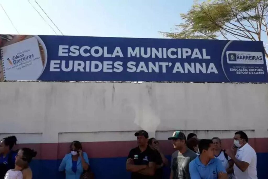 Armas que foram usadas pelo criminoso