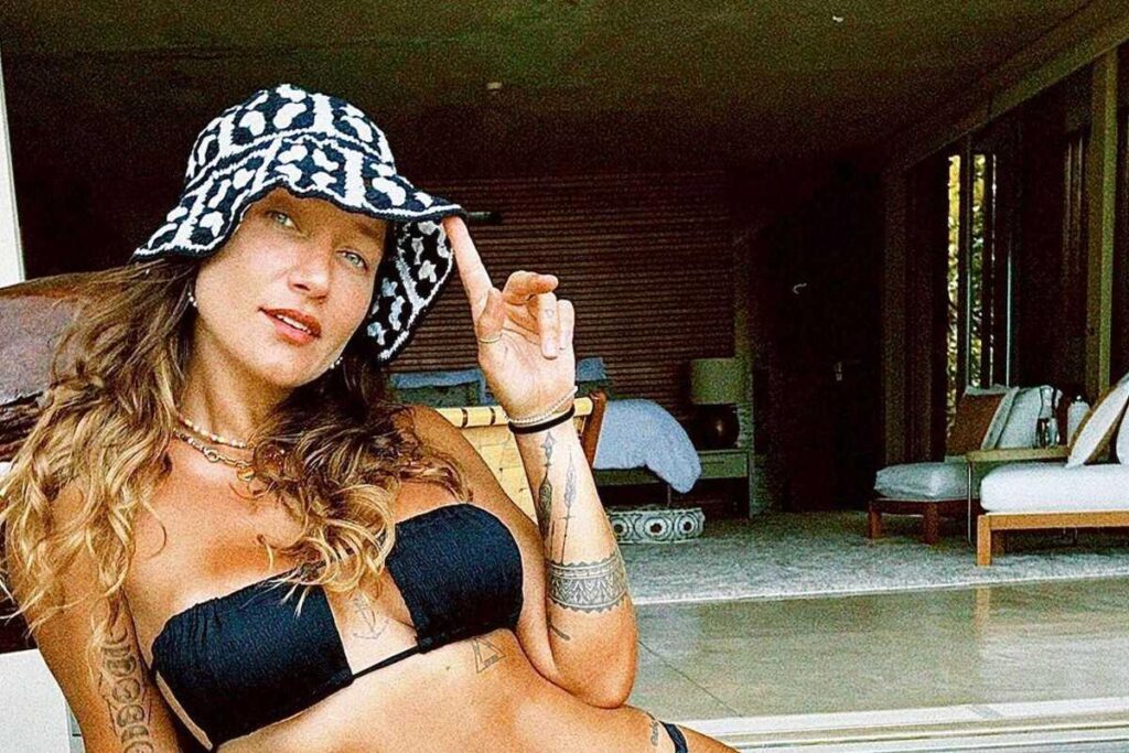 Gabriela Pugliesi mostrou a barriga aos 7 meses de gestação