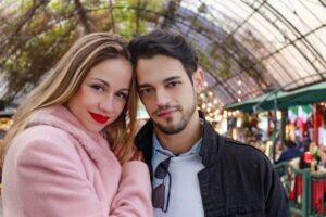 Casal tem que adiar casamento por conta de voo cancelado