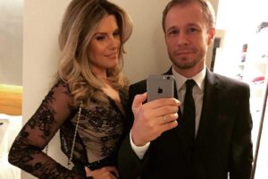 Tiago Leifert irá comentar o jogo entre Corinthias e Botafogo neste sábado, 19 de fevereiro
