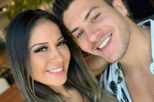 Juntos, Arthur e Maíra são pais de Sophia