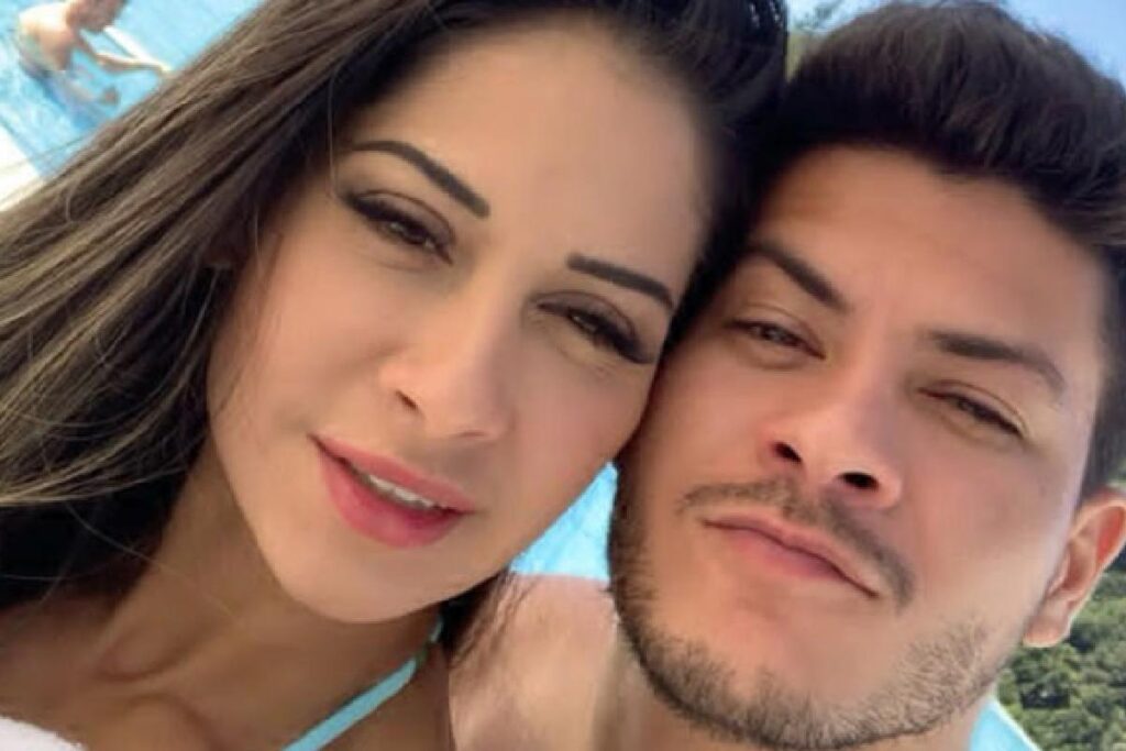 Maíra Cardi anunciou seu divórcio com o ator no dia 6 de outubro