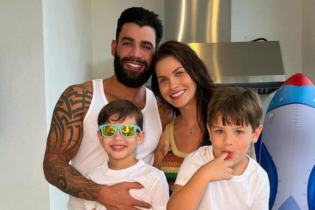 Andressa Suita celebra aniversário com Gusttavo Lima e filhos em Miami, nos Estados Unidos