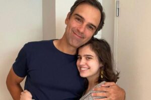 Tadeu Schmidt mostra jantar em família