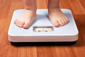 As crianças estão buscando padrões corporais vistos na internet