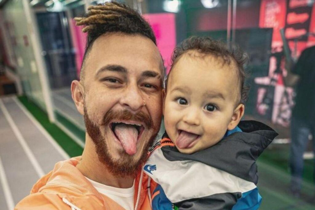 Fred com o único filho, Cris, fruto de seu antigo relacionamento com Bianca Andrade