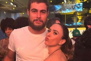 Tata Werneck pega no sono durante jantar romântico e diverte Rafael Vitti: “Dormiu no date”