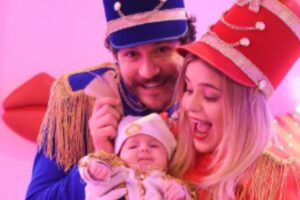 Viih Tube e Eliezer com a filha Lua