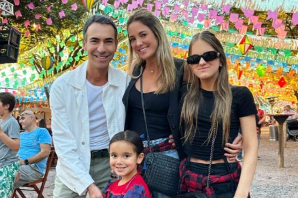 Ticiane Pinheiro mostra festa em família