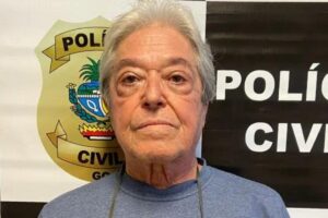 Homem foi filmado agredindo o médico dentro do consultório, em Goiânia