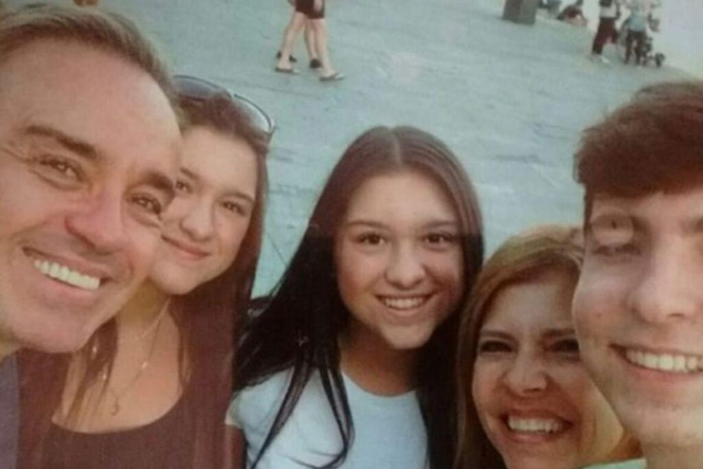 Rose mandou a real no Instagram