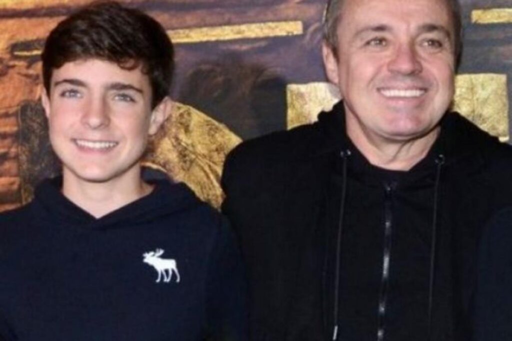 Após silêncio em audiência da herança, filho de Gugu se manifesta: “Triste e desnecessário”