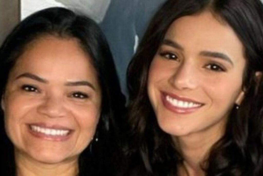 Bruna Marquezine