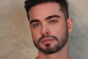 Sidney Sampaio ficou em observação em hospital