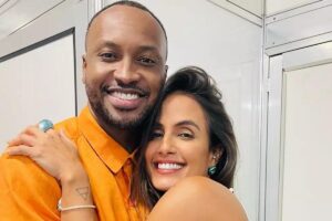 Thiaguinho e Carol Peixinho
