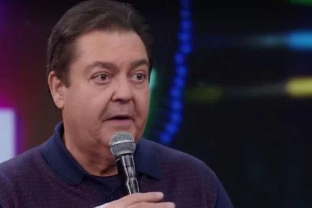 O apresentador passou pela cirurgia de transplante de coração no domingo, 27 de agosto