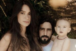 A atriz falou sobre a maternidade e o estado de saúde da filha de cinco meses