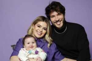 Viih Tube e Eliezer são pais de Lua di Felice, de 5 meses de vida e revelaram guardar as roupas da bebê para uma próxima filha