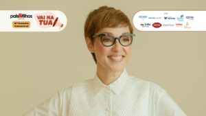 A escritora tem oito livros publicados e é dona do podcast "50 Crises com Cris Pàz"