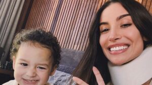 Biaca reencontra seu filho após receber alta hospitalar no último domingo