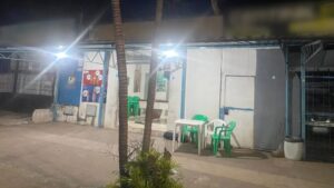 A avó deu cerveja para o neto
