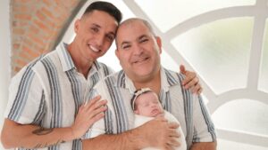 Primeiro casal do RS a ter um bebê com a genética de ambos vão comemorar 1º Dia dos Pais em família