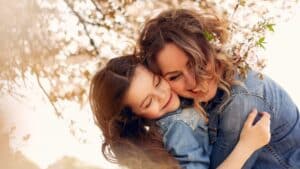 Mensagem de aniversário para mãe: como tornar o dia dela inesquecível!