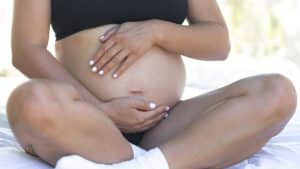 Como o corpo da mulher se recupera após o parto? Saiba dicas e curiosidades