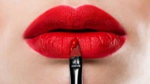 As cores de Batom que vão te deixar com boca de DIVA