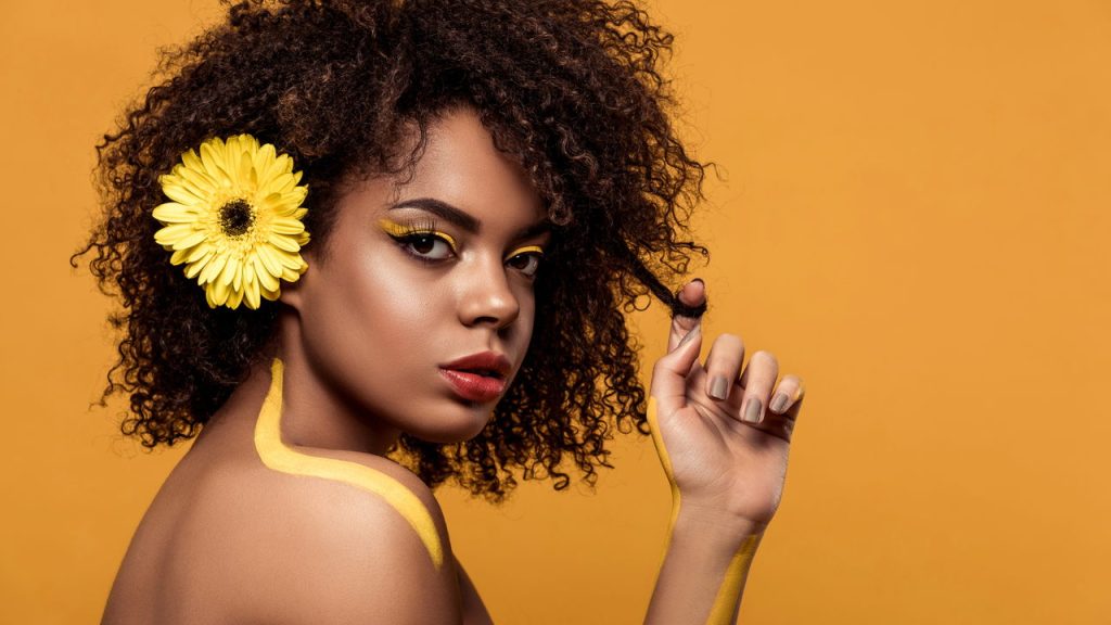 A Arte de Cuidar dos Cachos! Como Deixar Seu Cabelo Mais Bonito e Saudável