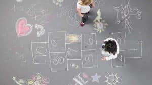 A importância do brincar: muito mais que lazer, é fundamental para o desenvolvimento do seu filho