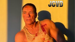 O ator Jean-Claude Van Damme é acusado de ter relações íntimas com mulheres vítimas de tráfico humano