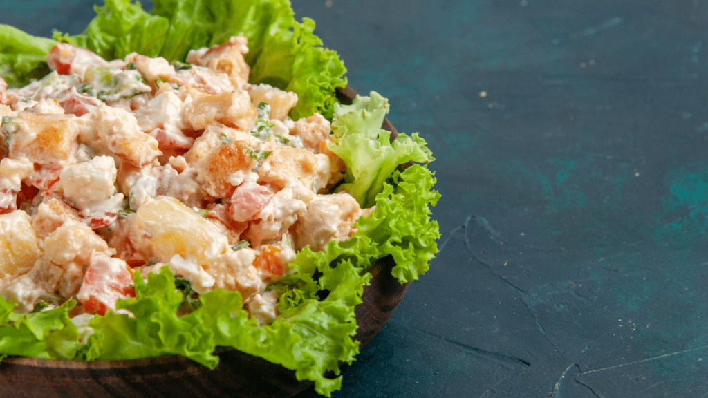 Receita fácil de salpicão de bacalhau para o Natal.