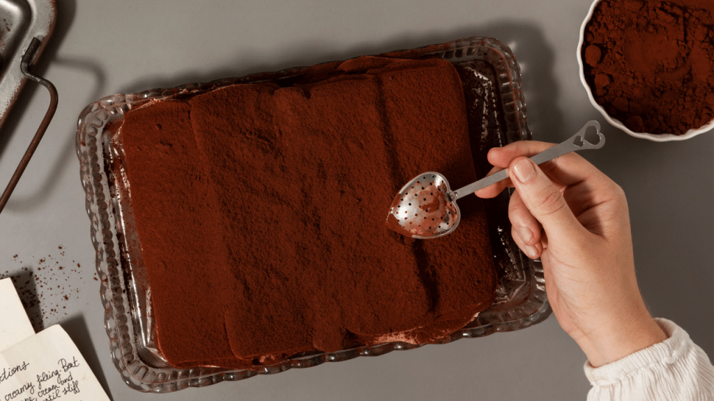 Receita simples e deliciosa de bombom de travessa para o Natal.